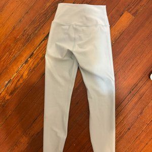 Alo Yoga Leggings